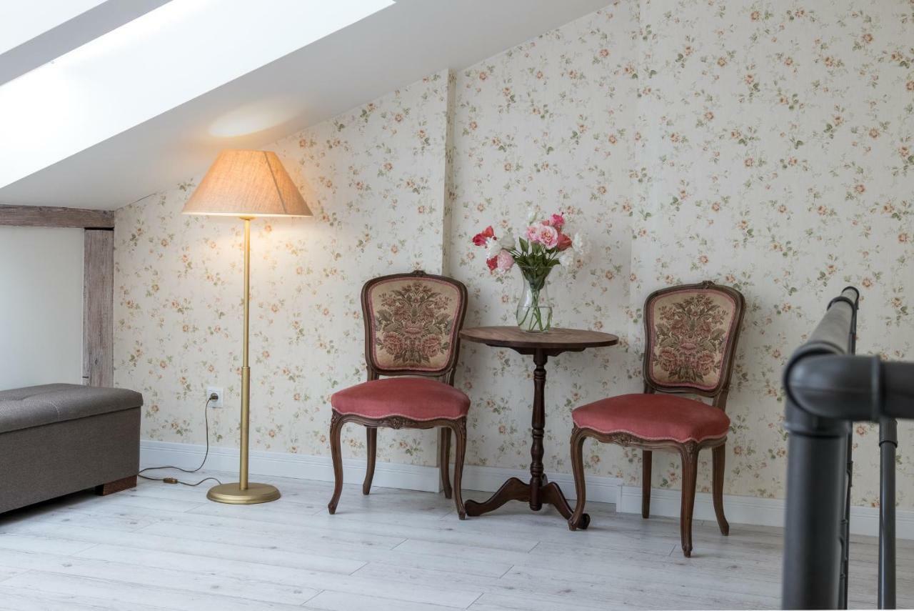 Cheerful Air Conditioned Apartment With Mezzanine And Parking - Old Town Cracóvia Exterior foto